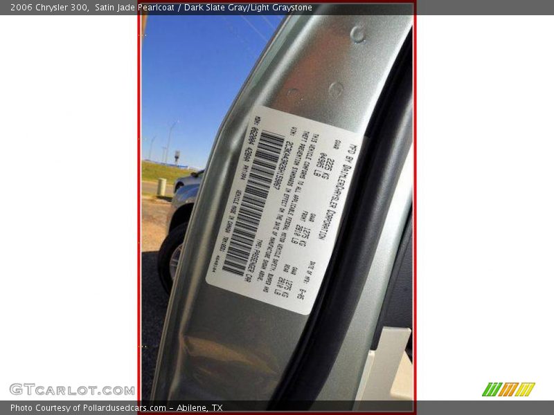 Satin Jade Pearlcoat / Dark Slate Gray/Light Graystone 2006 Chrysler 300