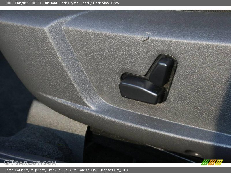 Brilliant Black Crystal Pearl / Dark Slate Gray 2008 Chrysler 300 LX