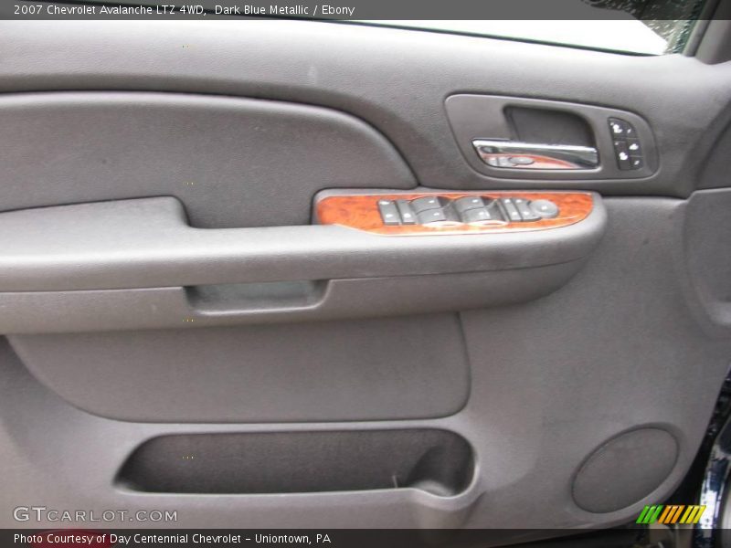 Dark Blue Metallic / Ebony 2007 Chevrolet Avalanche LTZ 4WD