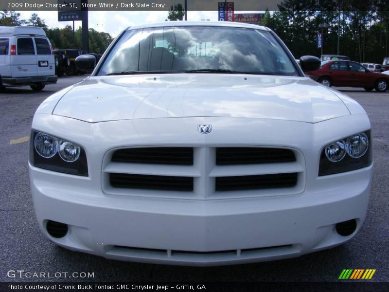 Stone White / Dark Slate Gray 2009 Dodge Charger SE