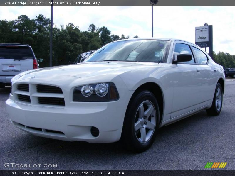 Stone White / Dark Slate Gray 2009 Dodge Charger SE