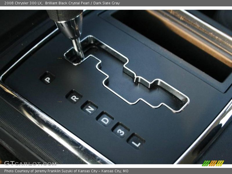 Brilliant Black Crystal Pearl / Dark Slate Gray 2008 Chrysler 300 LX