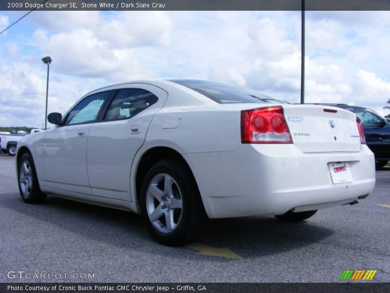 Stone White / Dark Slate Gray 2009 Dodge Charger SE