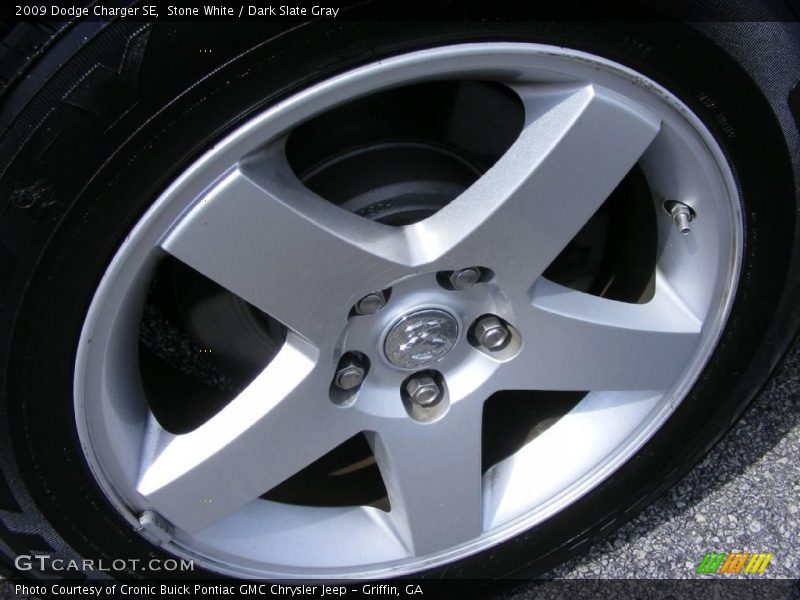 Stone White / Dark Slate Gray 2009 Dodge Charger SE