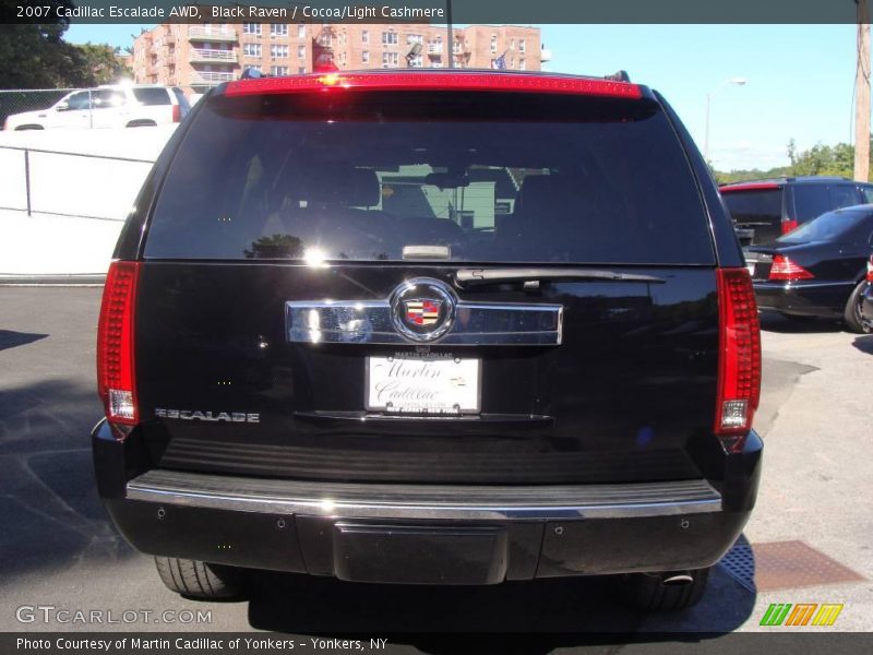 Black Raven / Cocoa/Light Cashmere 2007 Cadillac Escalade AWD