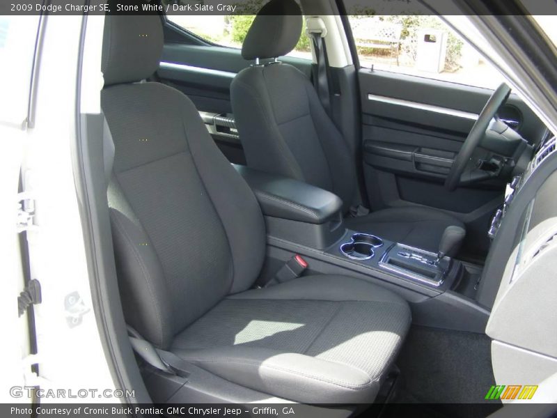 Stone White / Dark Slate Gray 2009 Dodge Charger SE