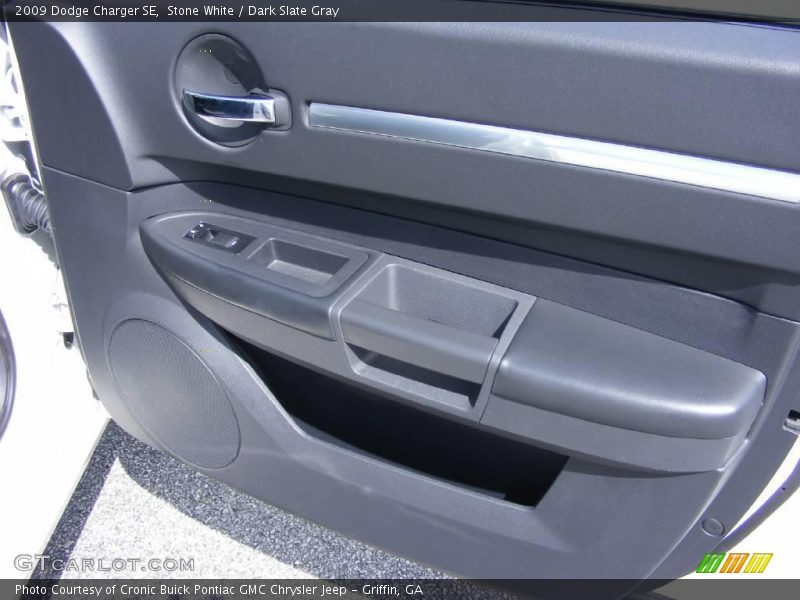 Stone White / Dark Slate Gray 2009 Dodge Charger SE