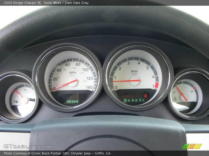 Stone White / Dark Slate Gray 2009 Dodge Charger SE