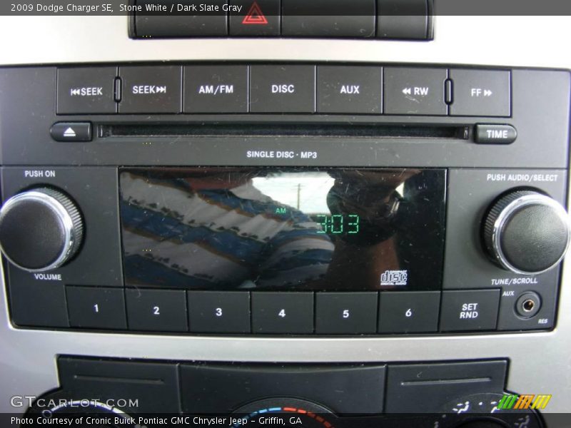 Stone White / Dark Slate Gray 2009 Dodge Charger SE