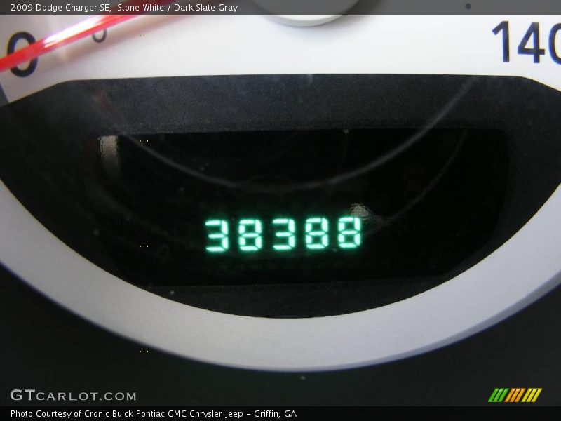 Stone White / Dark Slate Gray 2009 Dodge Charger SE