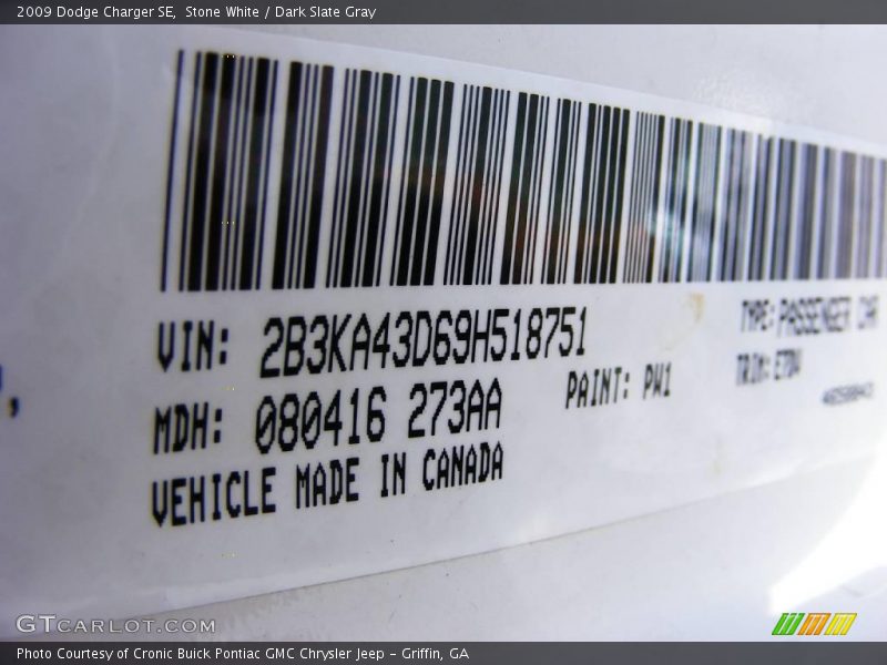 Stone White / Dark Slate Gray 2009 Dodge Charger SE