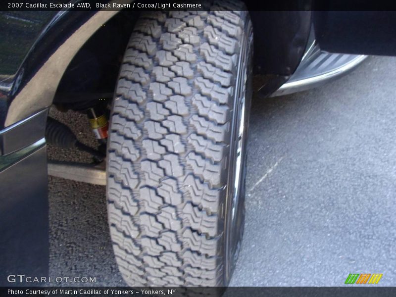 Black Raven / Cocoa/Light Cashmere 2007 Cadillac Escalade AWD
