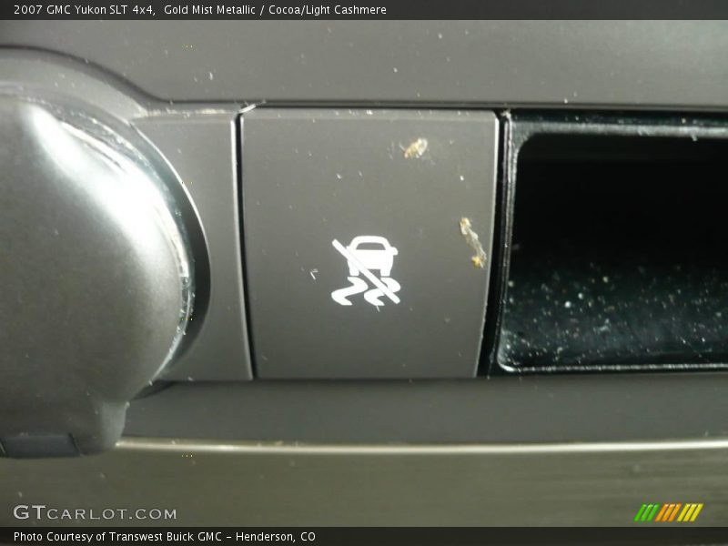 Gold Mist Metallic / Cocoa/Light Cashmere 2007 GMC Yukon SLT 4x4