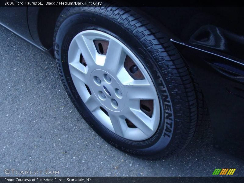 Black / Medium/Dark Flint Grey 2006 Ford Taurus SE