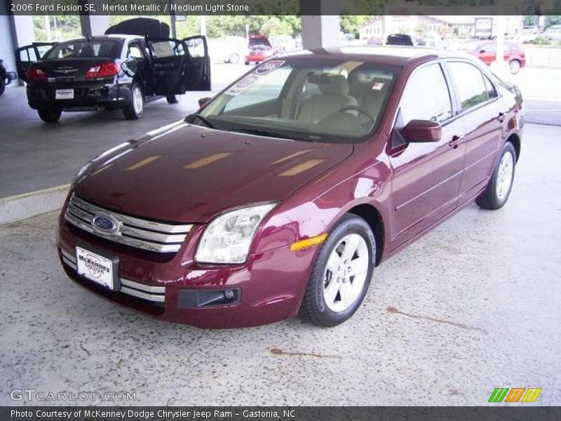 Merlot Metallic / Medium Light Stone 2006 Ford Fusion SE