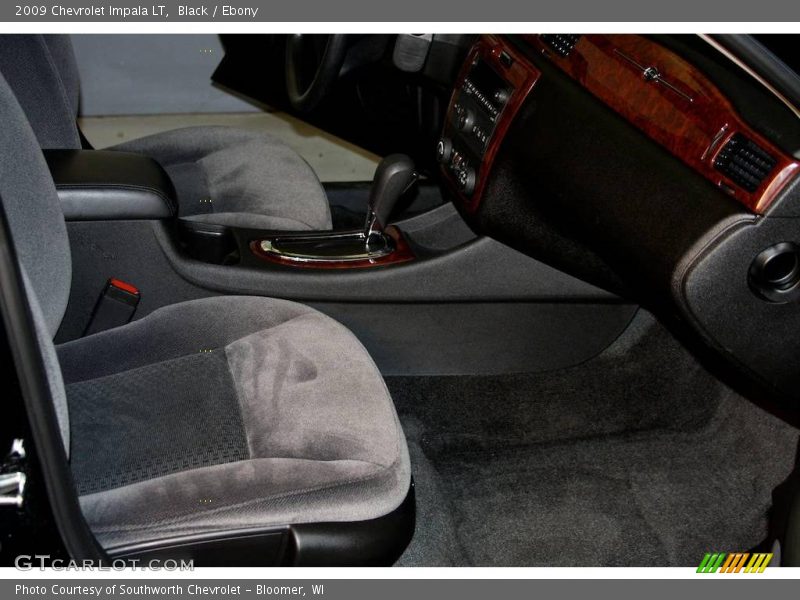 Black / Ebony 2009 Chevrolet Impala LT