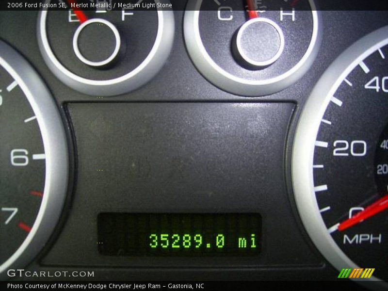 Merlot Metallic / Medium Light Stone 2006 Ford Fusion SE