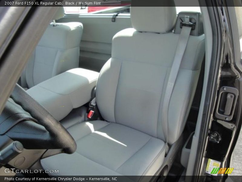 Black / Medium Flint 2007 Ford F150 XL Regular Cab