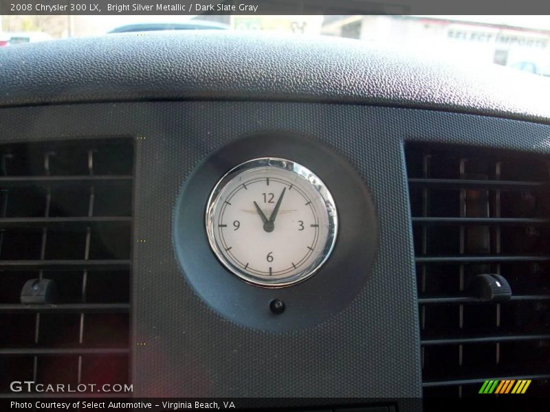 Bright Silver Metallic / Dark Slate Gray 2008 Chrysler 300 LX