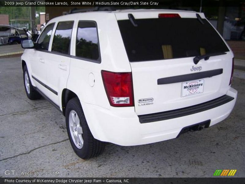 Stone White / Medium Slate Gray/Dark Slate Gray 2009 Jeep Grand Cherokee Laredo