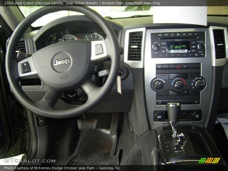 Jeep Green Metallic / Medium Slate Gray/Dark Slate Gray 2009 Jeep Grand Cherokee Laredo