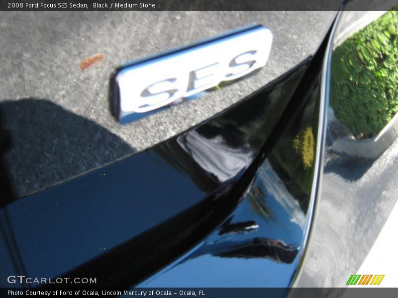 Black / Medium Stone 2008 Ford Focus SES Sedan