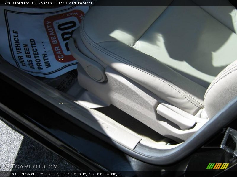 Black / Medium Stone 2008 Ford Focus SES Sedan