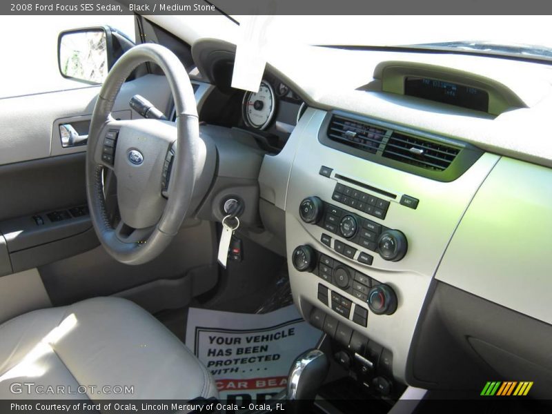Black / Medium Stone 2008 Ford Focus SES Sedan