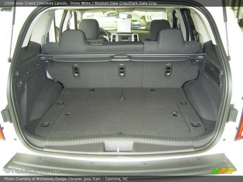 Stone White / Medium Slate Gray/Dark Slate Gray 2009 Jeep Grand Cherokee Laredo