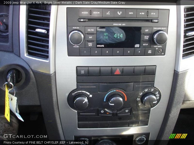 Bright Silver Metallic / Dark Slate Gray/Medium Slate Gray 2009 Jeep Wrangler X 4x4