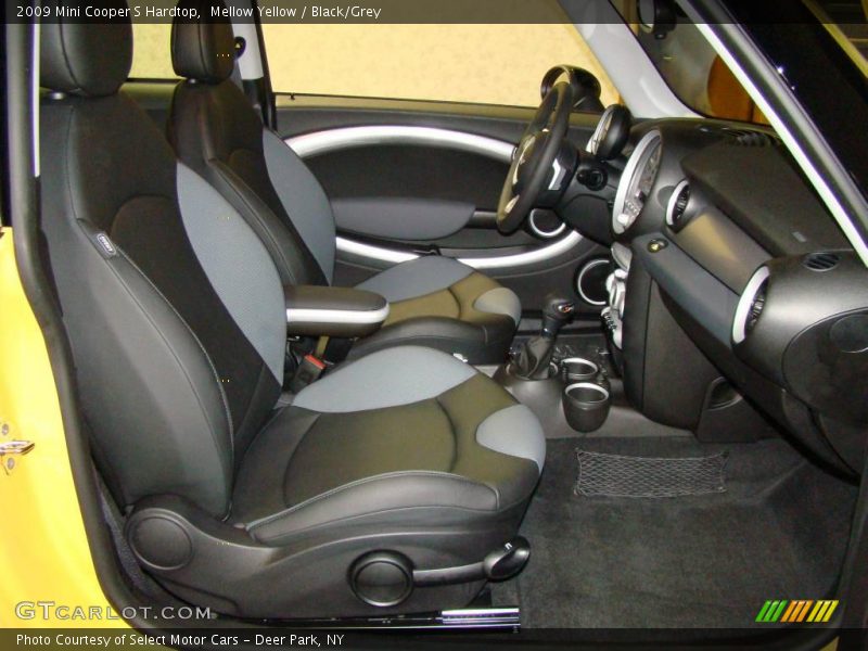 Mellow Yellow / Black/Grey 2009 Mini Cooper S Hardtop