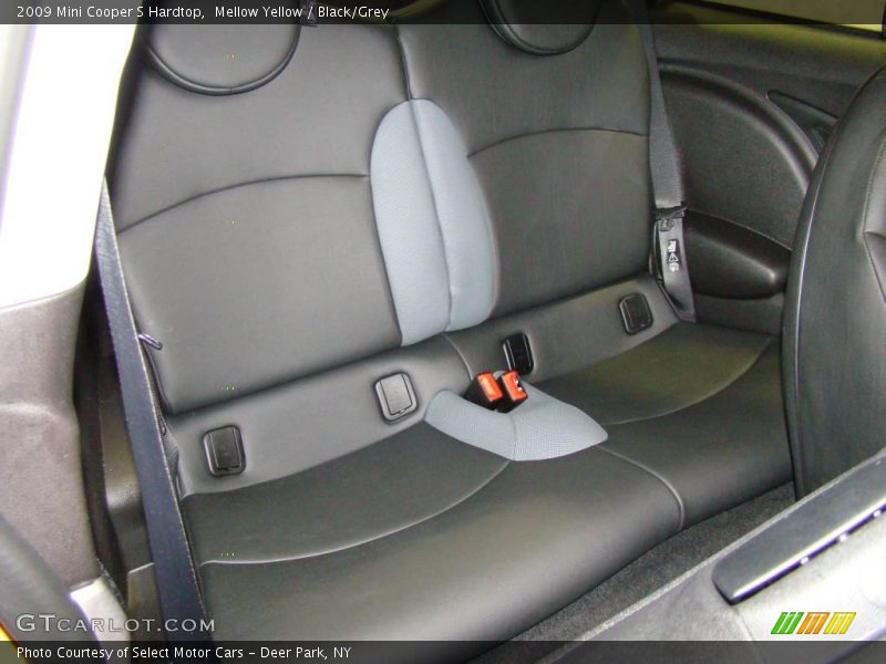 Mellow Yellow / Black/Grey 2009 Mini Cooper S Hardtop