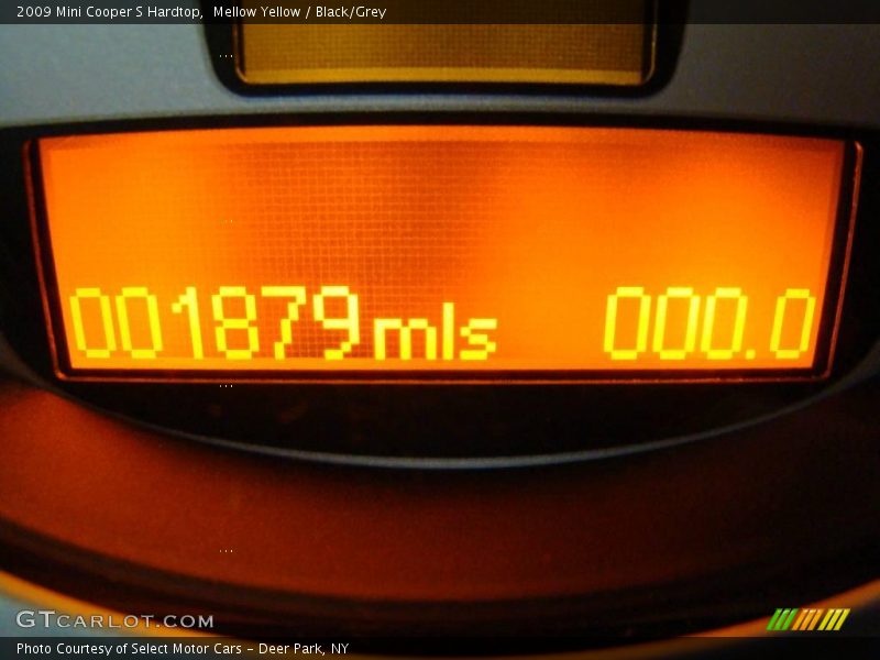 Mellow Yellow / Black/Grey 2009 Mini Cooper S Hardtop