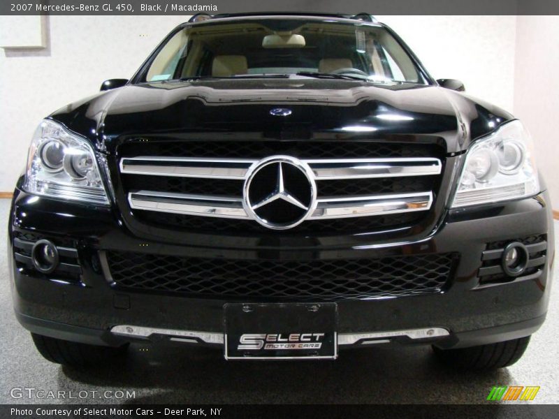 Black / Macadamia 2007 Mercedes-Benz GL 450
