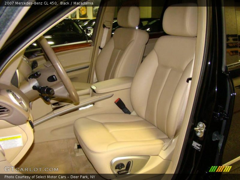 Black / Macadamia 2007 Mercedes-Benz GL 450