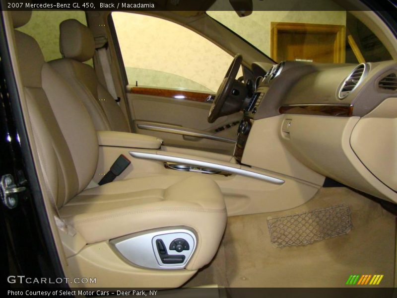 Black / Macadamia 2007 Mercedes-Benz GL 450