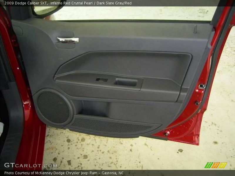 Inferno Red Crystal Pearl / Dark Slate Gray/Red 2009 Dodge Caliber SXT