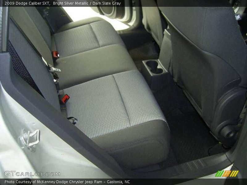 Bright Silver Metallic / Dark Slate Gray 2009 Dodge Caliber SXT