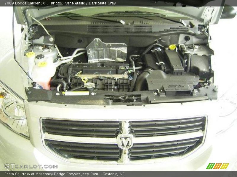 Bright Silver Metallic / Dark Slate Gray 2009 Dodge Caliber SXT