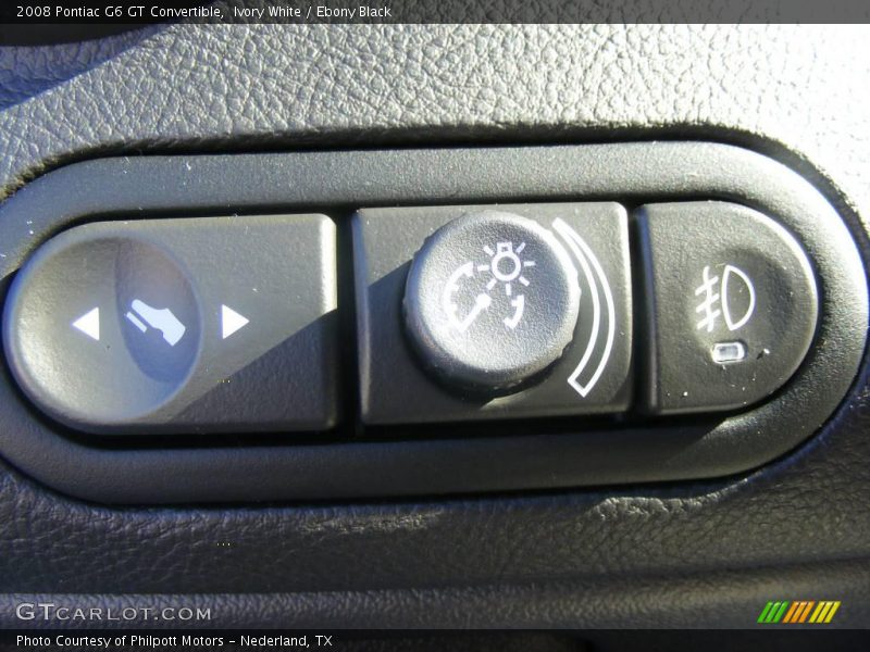Ivory White / Ebony Black 2008 Pontiac G6 GT Convertible