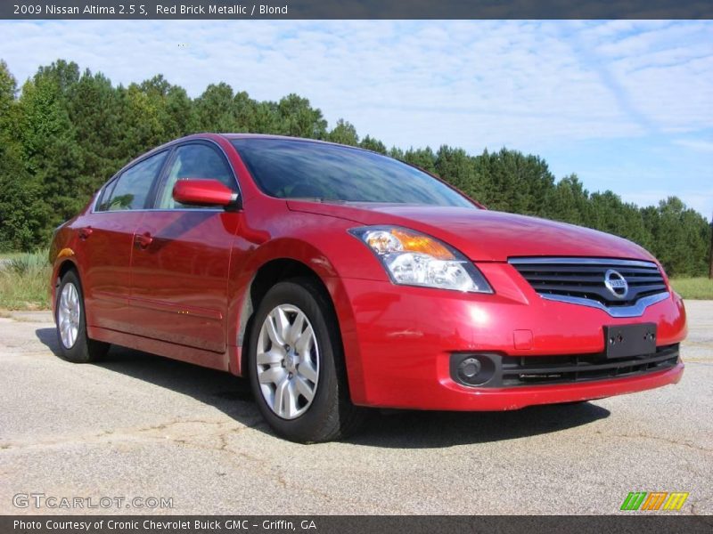 Red Brick Metallic / Blond 2009 Nissan Altima 2.5 S