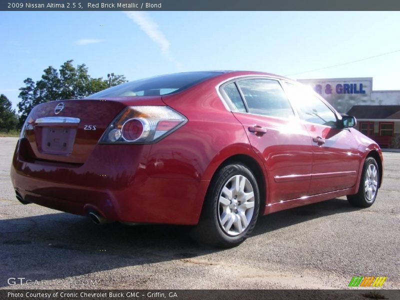 Red Brick Metallic / Blond 2009 Nissan Altima 2.5 S