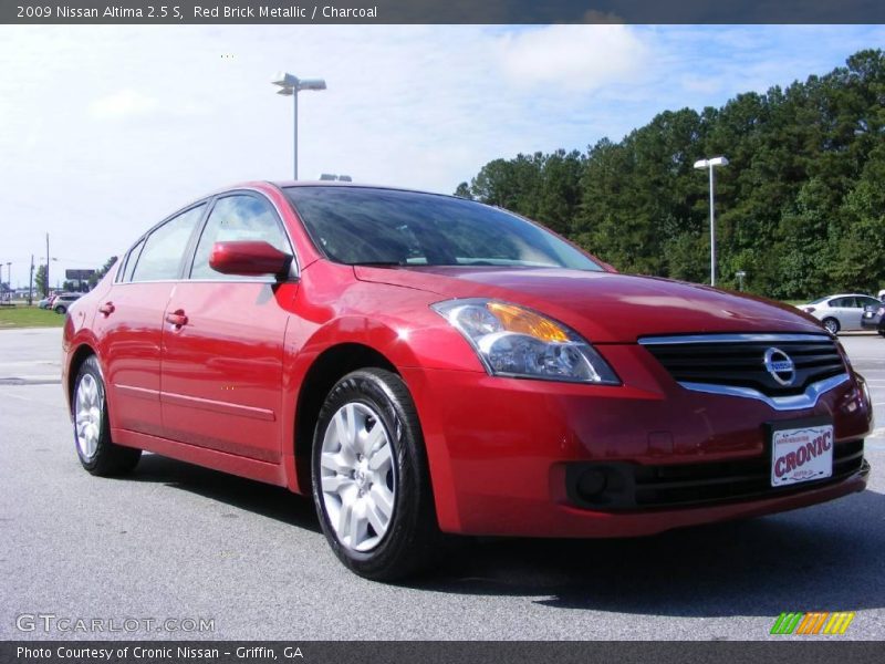Red Brick Metallic / Charcoal 2009 Nissan Altima 2.5 S