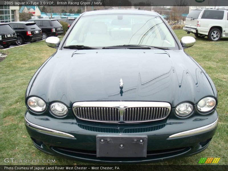 British Racing Green / Ivory 2005 Jaguar X-Type 3.0 VDP
