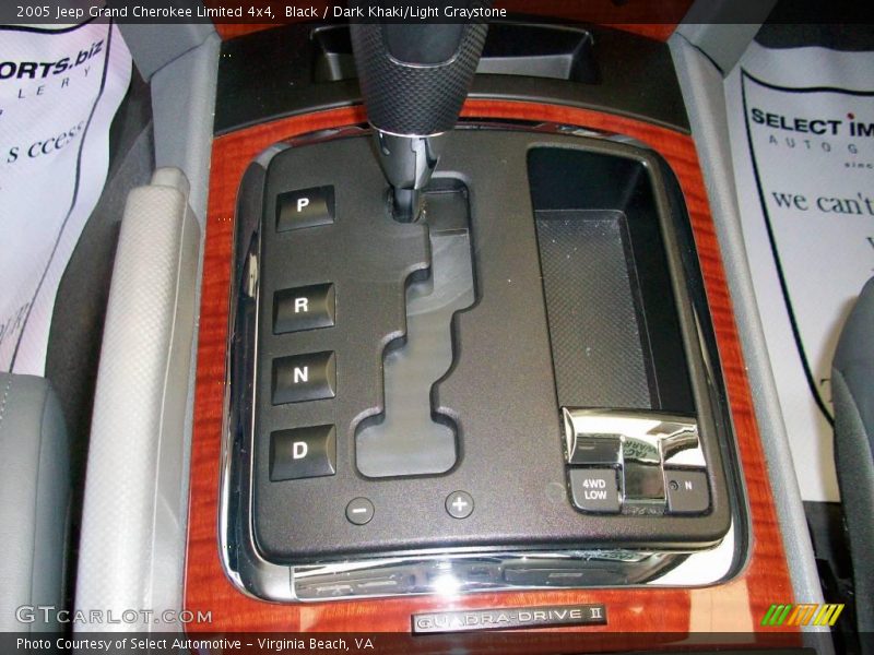 Black / Dark Khaki/Light Graystone 2005 Jeep Grand Cherokee Limited 4x4
