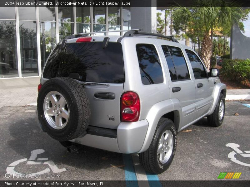 Bright Silver Metallic / Light Taupe/Taupe 2004 Jeep Liberty Limited