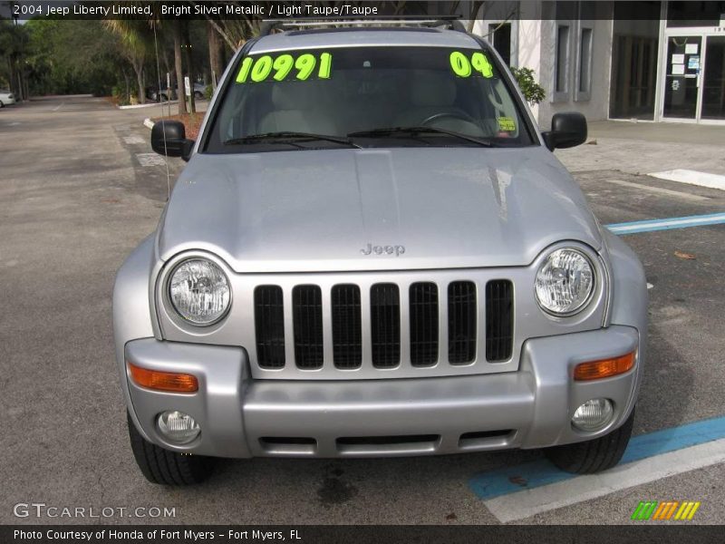 Bright Silver Metallic / Light Taupe/Taupe 2004 Jeep Liberty Limited