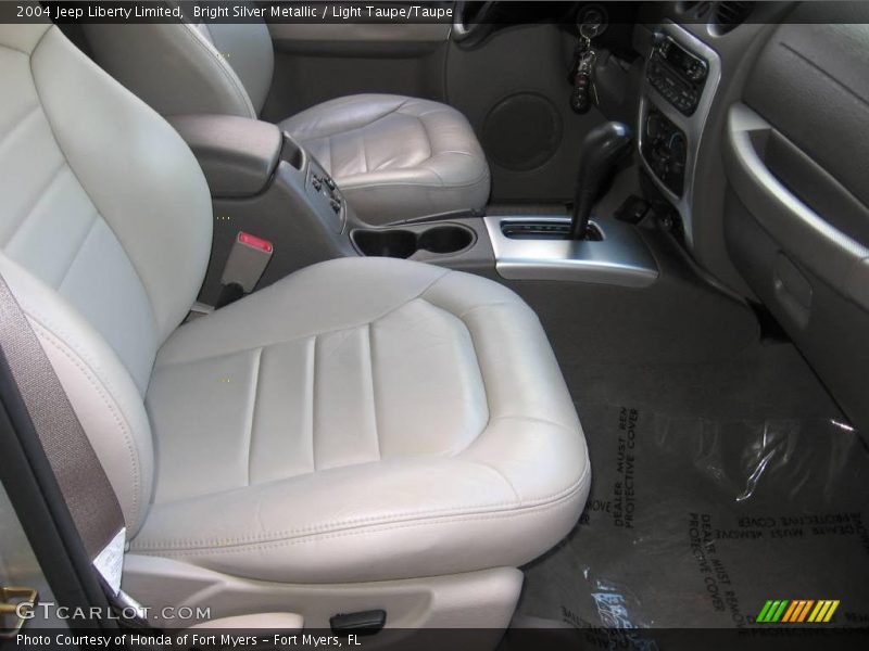 Bright Silver Metallic / Light Taupe/Taupe 2004 Jeep Liberty Limited