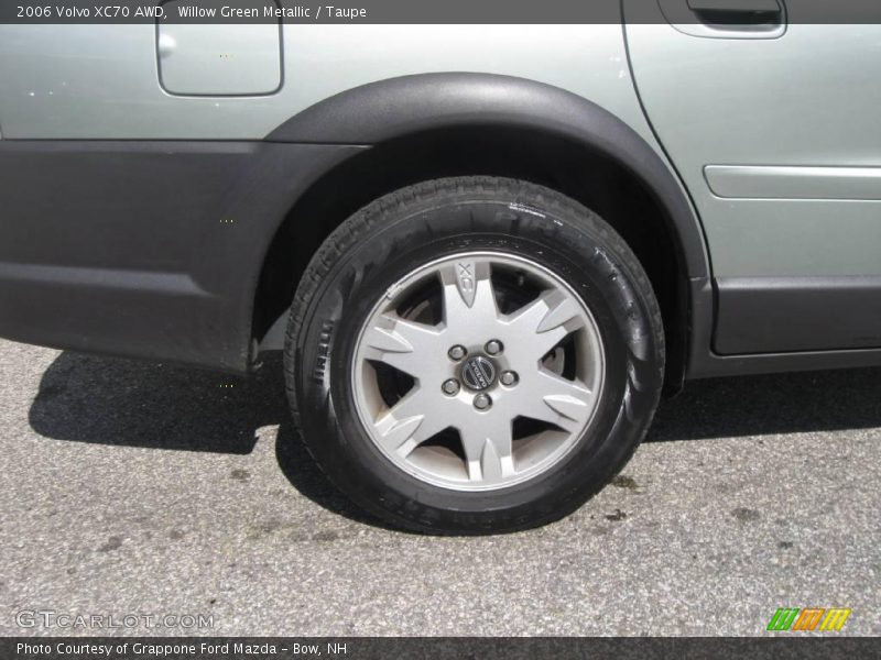 Willow Green Metallic / Taupe 2006 Volvo XC70 AWD