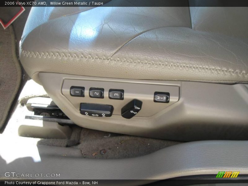 Willow Green Metallic / Taupe 2006 Volvo XC70 AWD